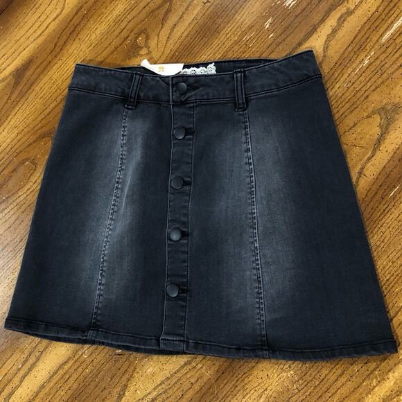 Alter’d State Hendrix black denim mini-skirt size XS - Picture 2 of 9